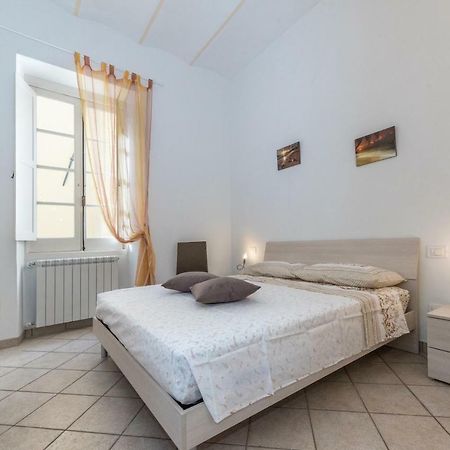 شقة Finalborgo - Casa Nanetti 6 Posti In Centro فينالي ليغوري المظهر الخارجي الصورة